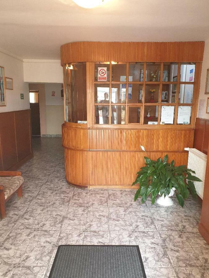 Hostel Stadion Залэу Экстерьер фото