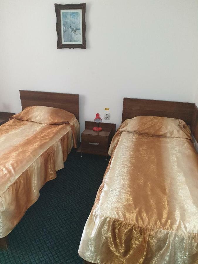 Hostel Stadion Залэу Экстерьер фото